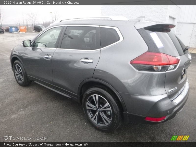 Gun Metallic / Charcoal 2019 Nissan Rogue SV AWD