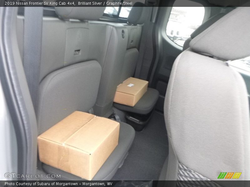Brilliant Silver / Graphite/Steel 2019 Nissan Frontier SV King Cab 4x4