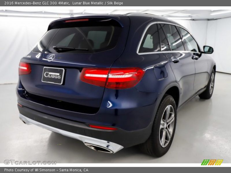 Lunar Blue Metallic / Silk Beige 2016 Mercedes-Benz GLC 300 4Matic