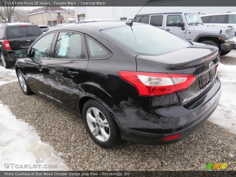 Tuxedo Black / Charcoal Black 2014 Ford Focus SE Sedan