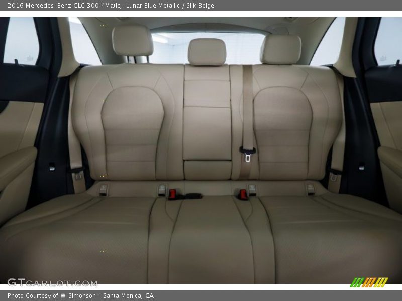 Lunar Blue Metallic / Silk Beige 2016 Mercedes-Benz GLC 300 4Matic