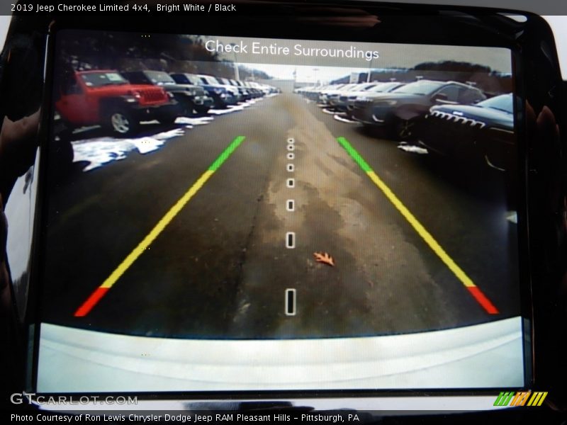 Bright White / Black 2019 Jeep Cherokee Limited 4x4
