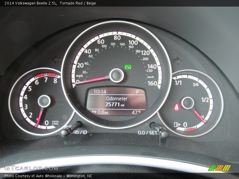 Tornado Red / Beige 2014 Volkswagen Beetle 2.5L