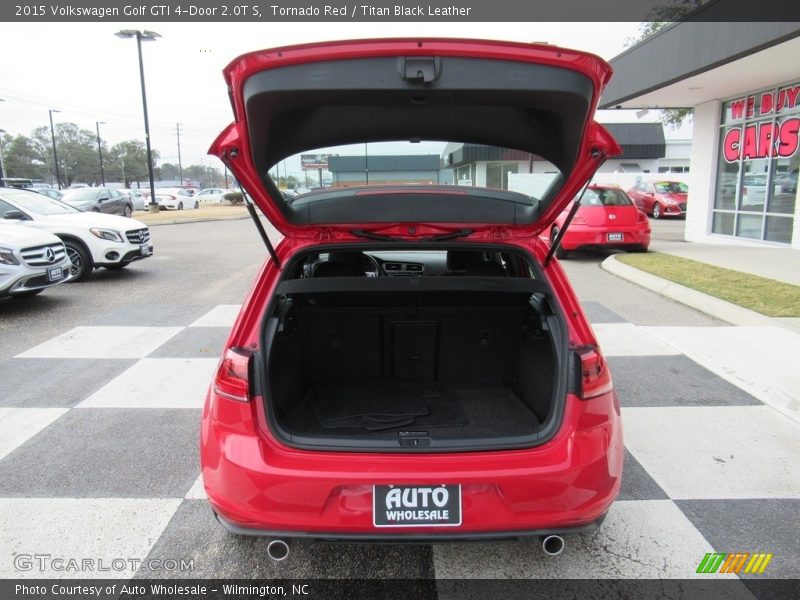 Tornado Red / Titan Black Leather 2015 Volkswagen Golf GTI 4-Door 2.0T S