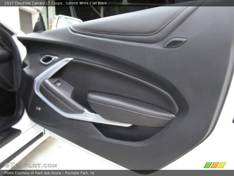 Summit White / Jet Black 2017 Chevrolet Camaro LT Coupe