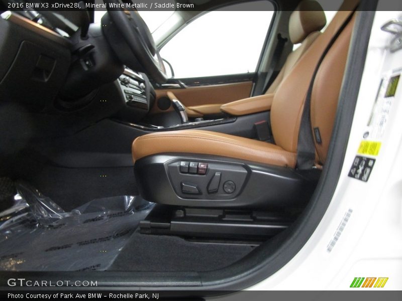Mineral White Metallic / Saddle Brown 2016 BMW X3 xDrive28i