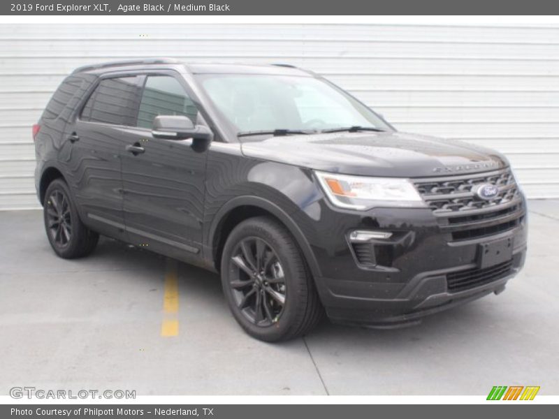 Agate Black / Medium Black 2019 Ford Explorer XLT