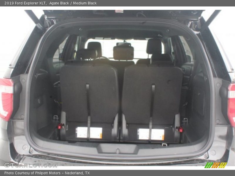 Agate Black / Medium Black 2019 Ford Explorer XLT