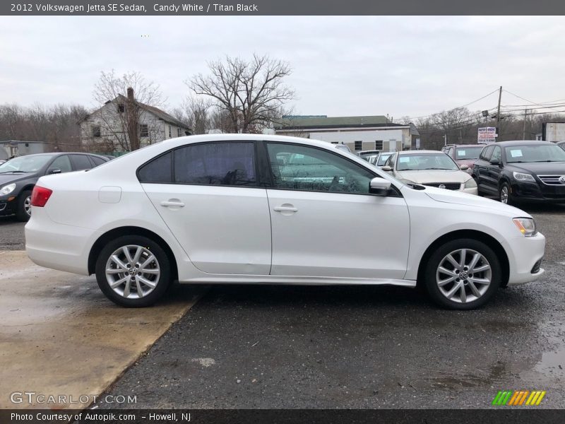 Candy White / Titan Black 2012 Volkswagen Jetta SE Sedan