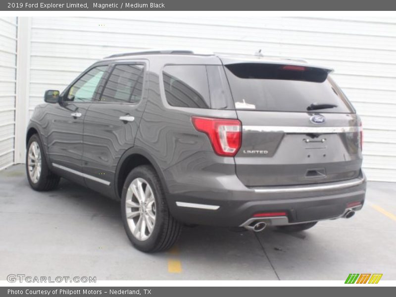 Magnetic / Medium Black 2019 Ford Explorer Limited