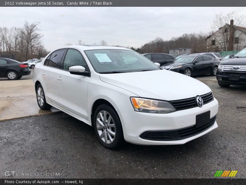 Candy White / Titan Black 2012 Volkswagen Jetta SE Sedan