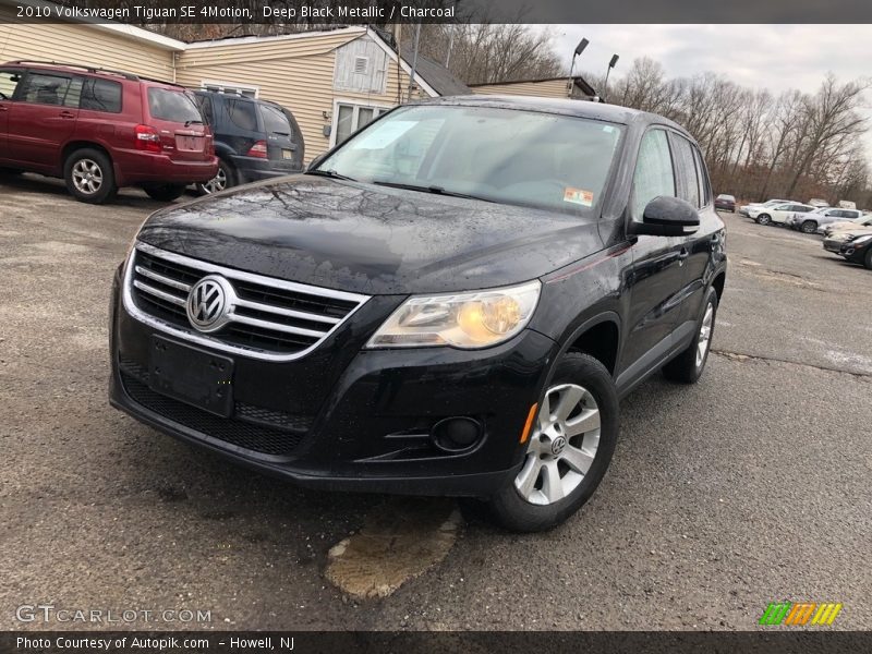 Deep Black Metallic / Charcoal 2010 Volkswagen Tiguan SE 4Motion