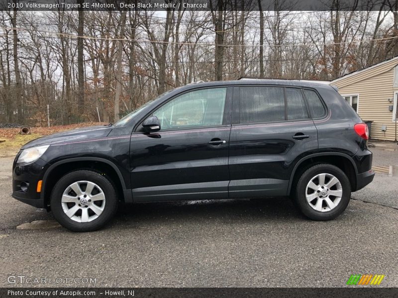 Deep Black Metallic / Charcoal 2010 Volkswagen Tiguan SE 4Motion