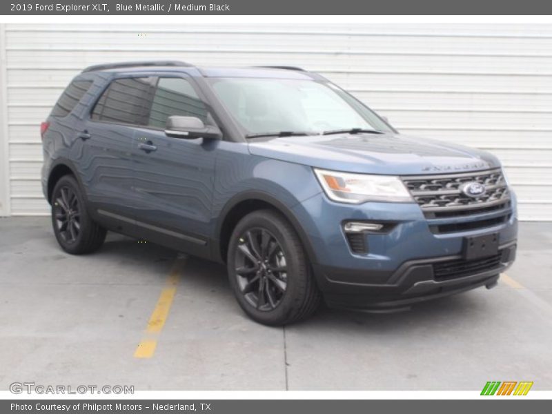 Blue Metallic / Medium Black 2019 Ford Explorer XLT