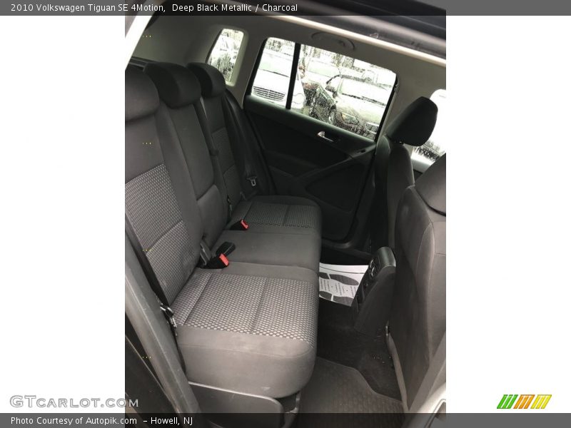 Deep Black Metallic / Charcoal 2010 Volkswagen Tiguan SE 4Motion
