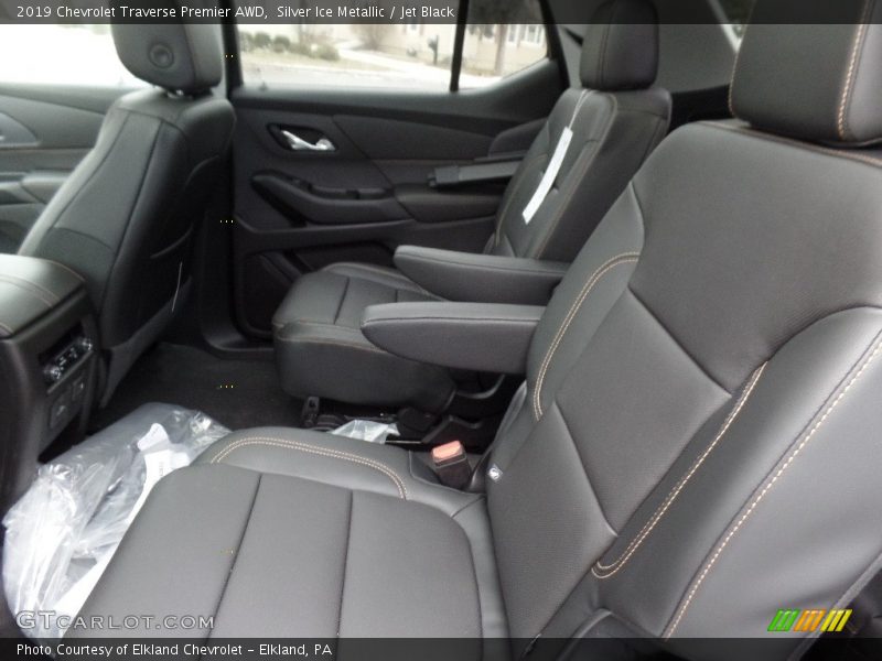 Silver Ice Metallic / Jet Black 2019 Chevrolet Traverse Premier AWD