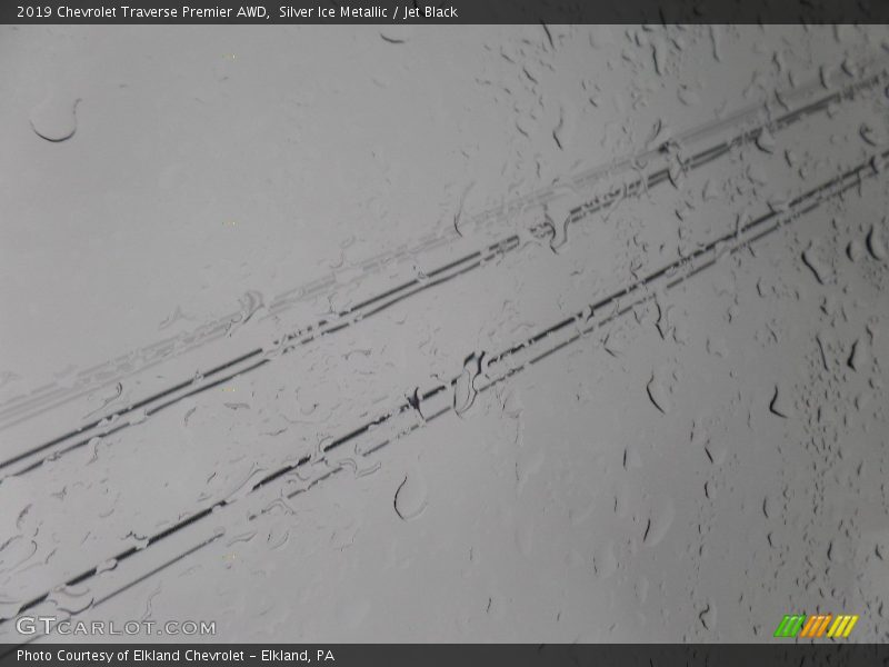 Silver Ice Metallic / Jet Black 2019 Chevrolet Traverse Premier AWD