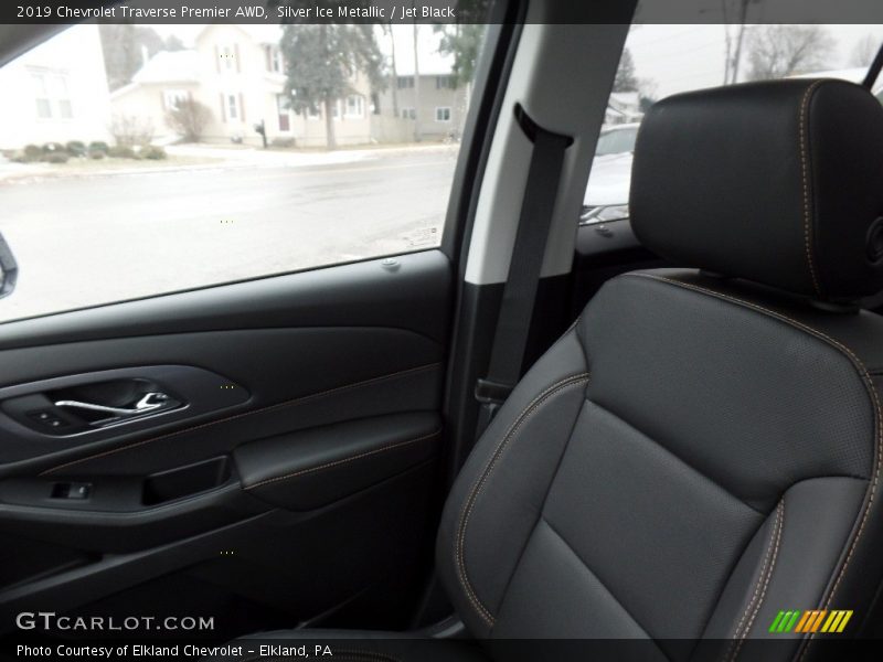 Silver Ice Metallic / Jet Black 2019 Chevrolet Traverse Premier AWD