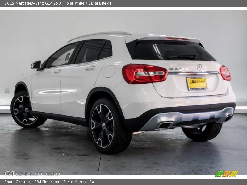 Polar White / Sahara Beige 2019 Mercedes-Benz GLA 250
