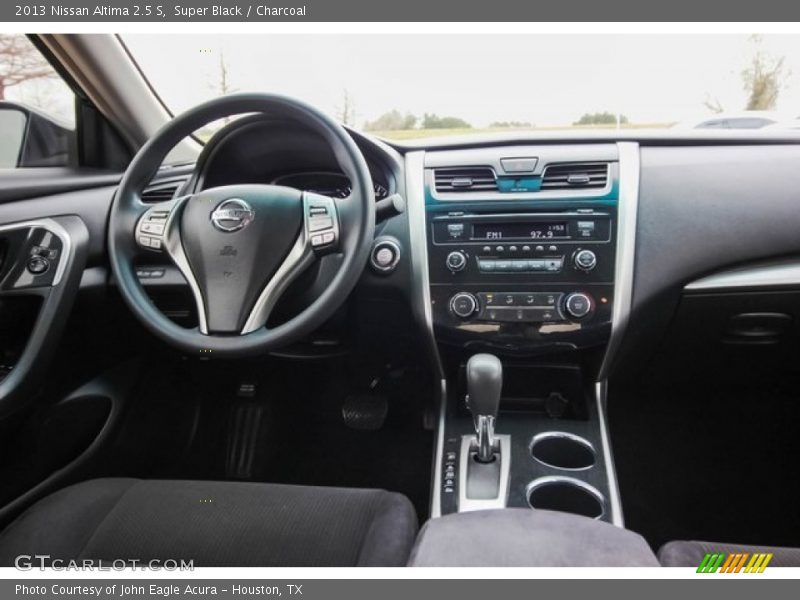 Super Black / Charcoal 2013 Nissan Altima 2.5 S