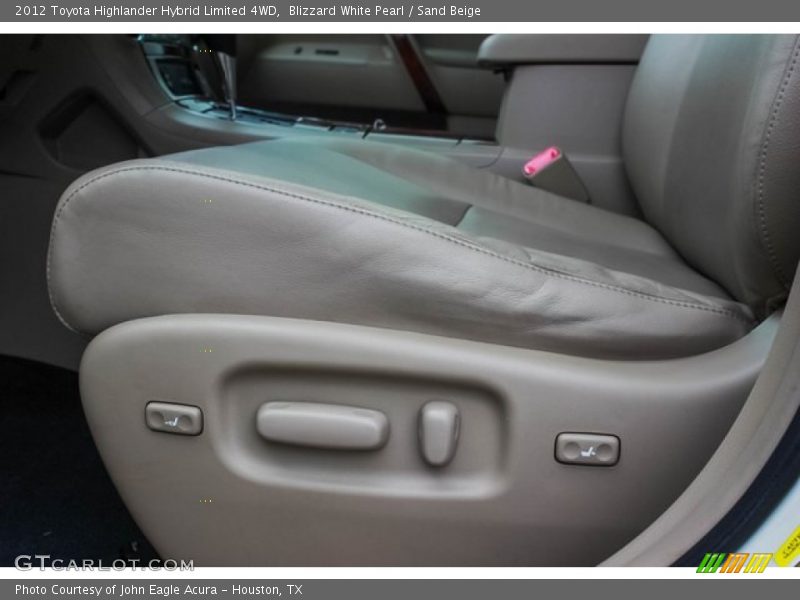 Blizzard White Pearl / Sand Beige 2012 Toyota Highlander Hybrid Limited 4WD