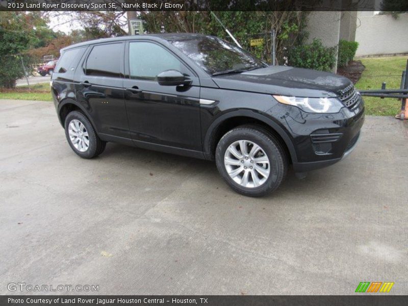 Narvik Black / Ebony 2019 Land Rover Discovery Sport SE