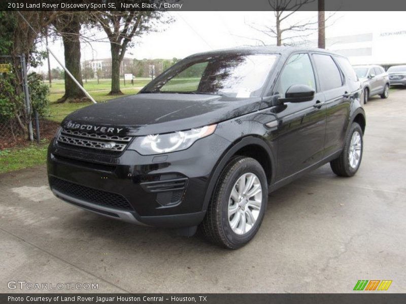 Narvik Black / Ebony 2019 Land Rover Discovery Sport SE