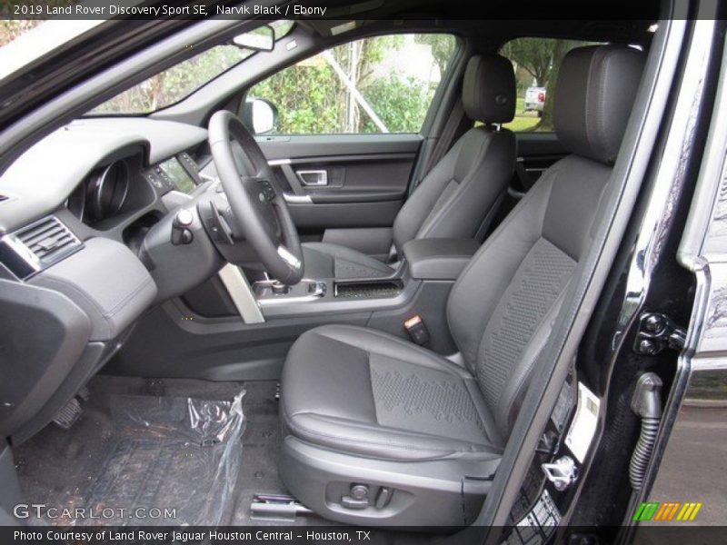 Narvik Black / Ebony 2019 Land Rover Discovery Sport SE