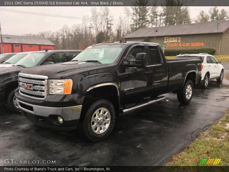 Onyx Black / Ebony 2011 GMC Sierra 2500HD SLE Extended Cab 4x4