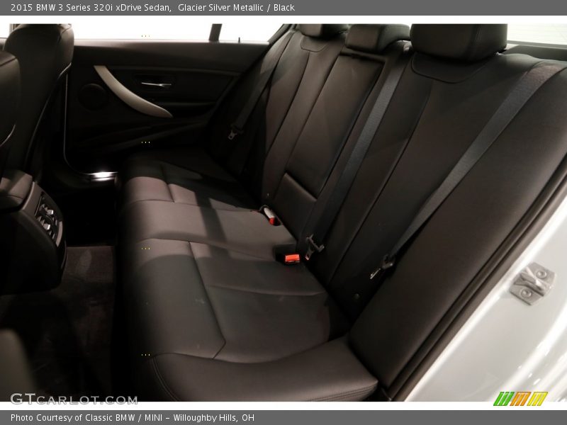 Glacier Silver Metallic / Black 2015 BMW 3 Series 320i xDrive Sedan