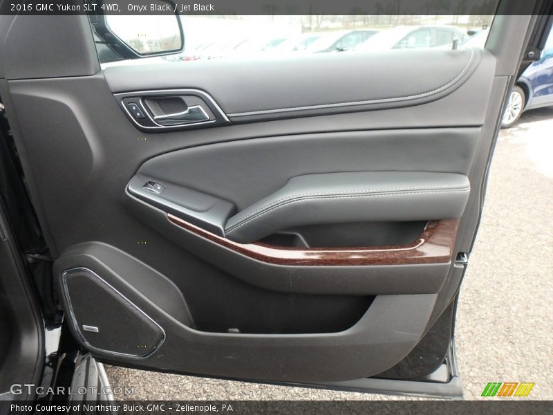 Onyx Black / Jet Black 2016 GMC Yukon SLT 4WD