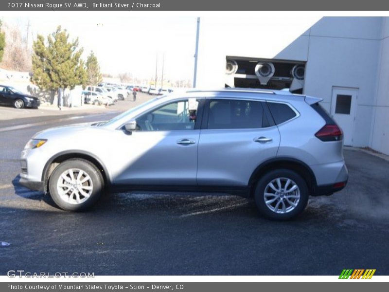 Brilliant Silver / Charcoal 2017 Nissan Rogue SV AWD