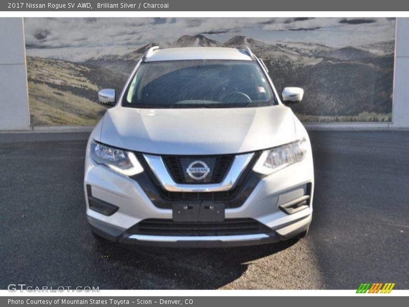 Brilliant Silver / Charcoal 2017 Nissan Rogue SV AWD