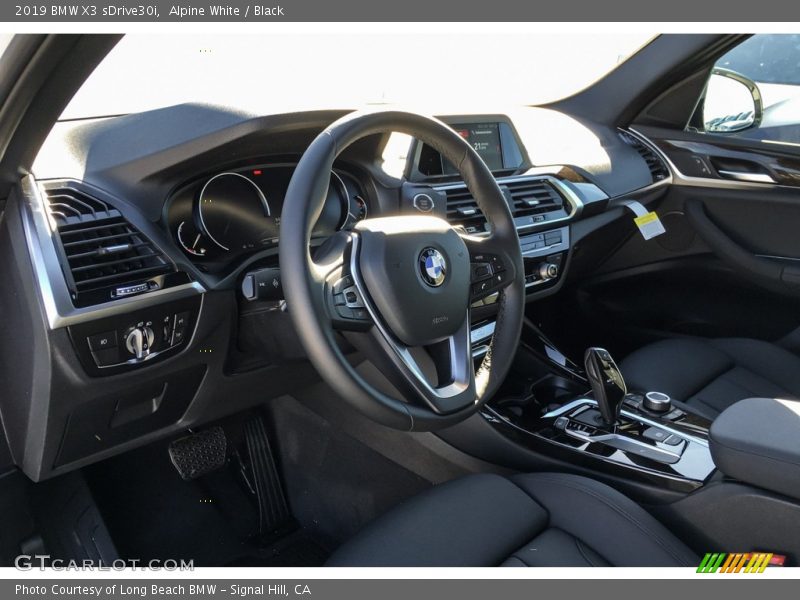 Alpine White / Black 2019 BMW X3 sDrive30i