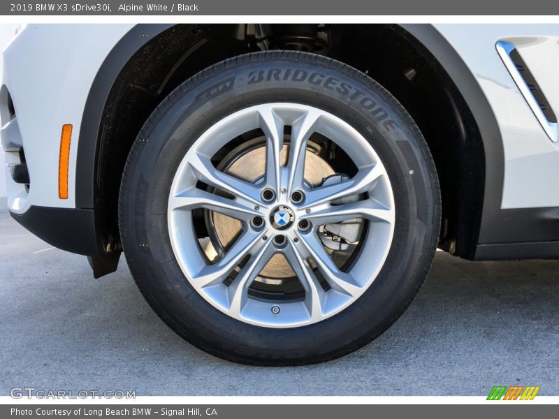 Alpine White / Black 2019 BMW X3 sDrive30i