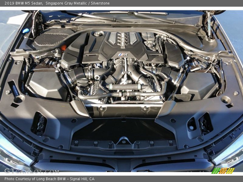  2019 M5 Sedan Engine - 4.4 Liter M TwinPower Turbocharged DOHC 32-Valve VVT V8