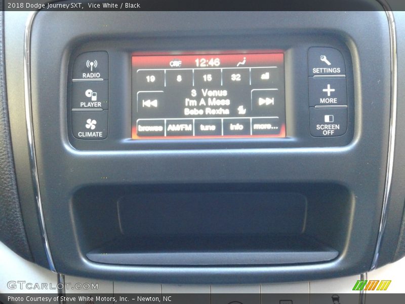 Vice White / Black 2018 Dodge Journey SXT