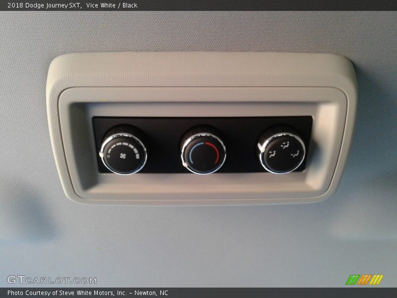 Vice White / Black 2018 Dodge Journey SXT