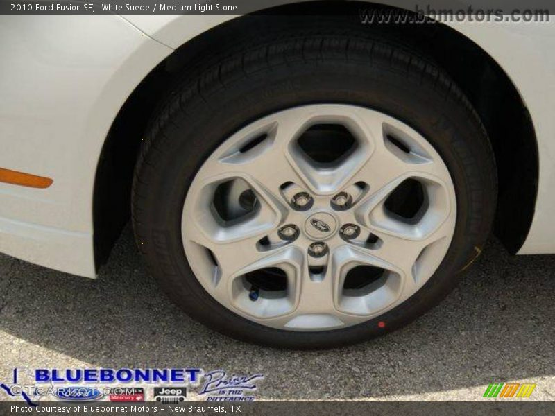 White Suede / Medium Light Stone 2010 Ford Fusion SE