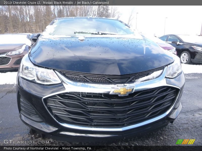 Mosaic Black Metallic / Jet Black/­Galvanized 2019 Chevrolet Cruze LS