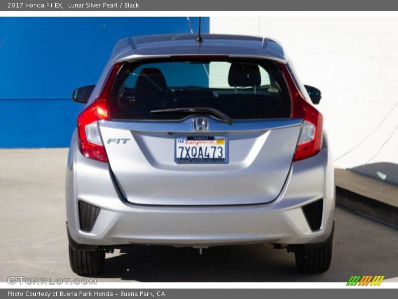 Lunar Silver Pearl / Black 2017 Honda Fit EX