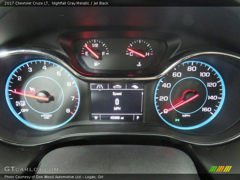 Nightfall Gray Metallic / Jet Black 2017 Chevrolet Cruze LT