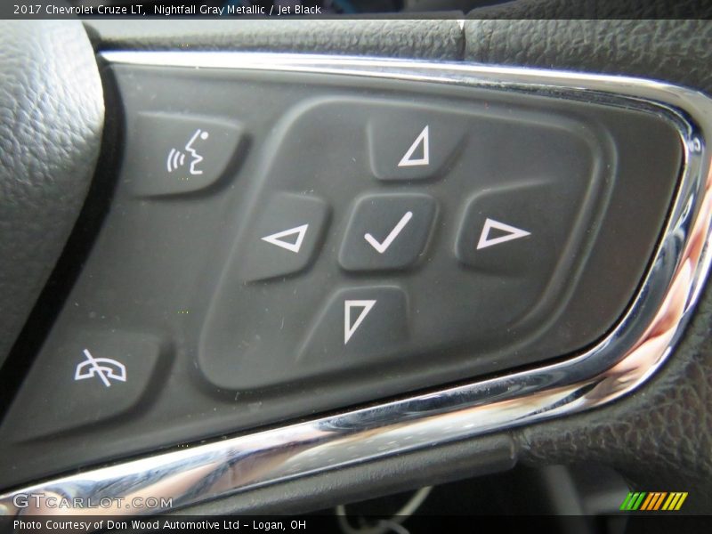 Nightfall Gray Metallic / Jet Black 2017 Chevrolet Cruze LT