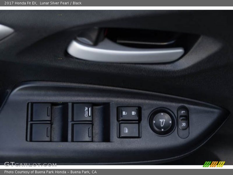 Lunar Silver Pearl / Black 2017 Honda Fit EX