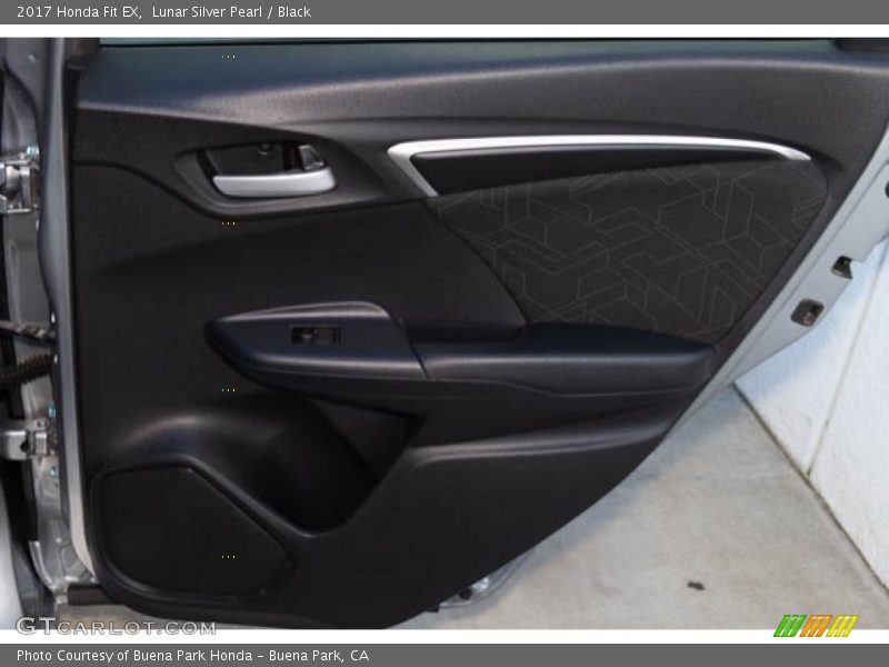 Lunar Silver Pearl / Black 2017 Honda Fit EX