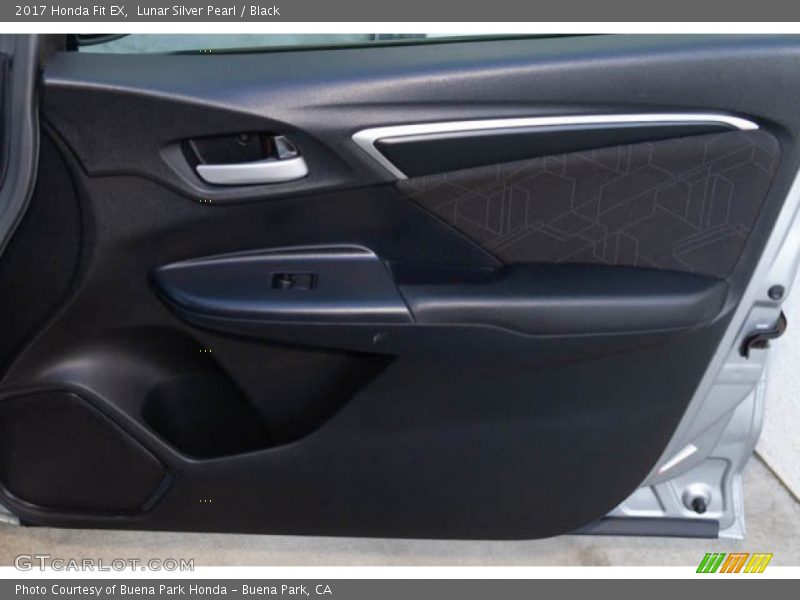 Lunar Silver Pearl / Black 2017 Honda Fit EX