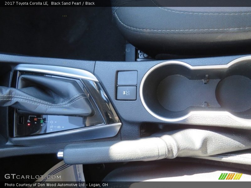 Black Sand Pearl / Black 2017 Toyota Corolla LE