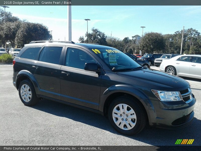 Granite Pearl / Black 2018 Dodge Journey SE