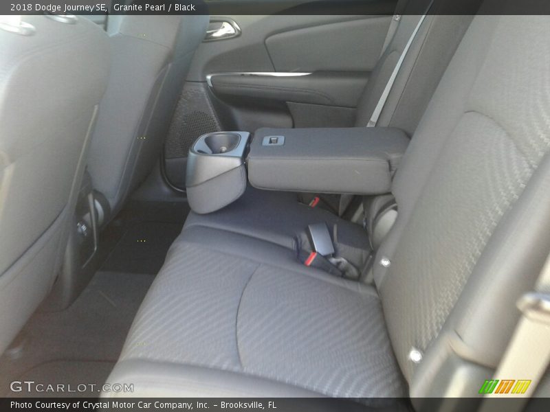Granite Pearl / Black 2018 Dodge Journey SE