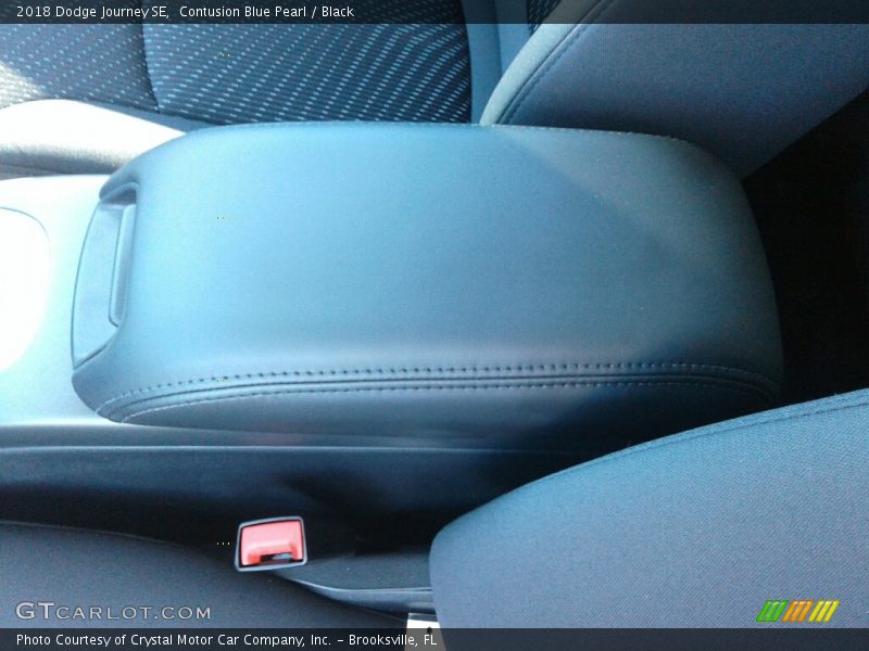 Contusion Blue Pearl / Black 2018 Dodge Journey SE